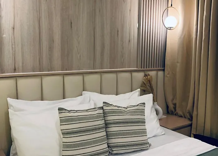Cityscape Grandtower Ayala Apartamento *