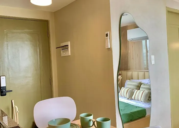 Cityscape Grandtower Ayala Apartamento *